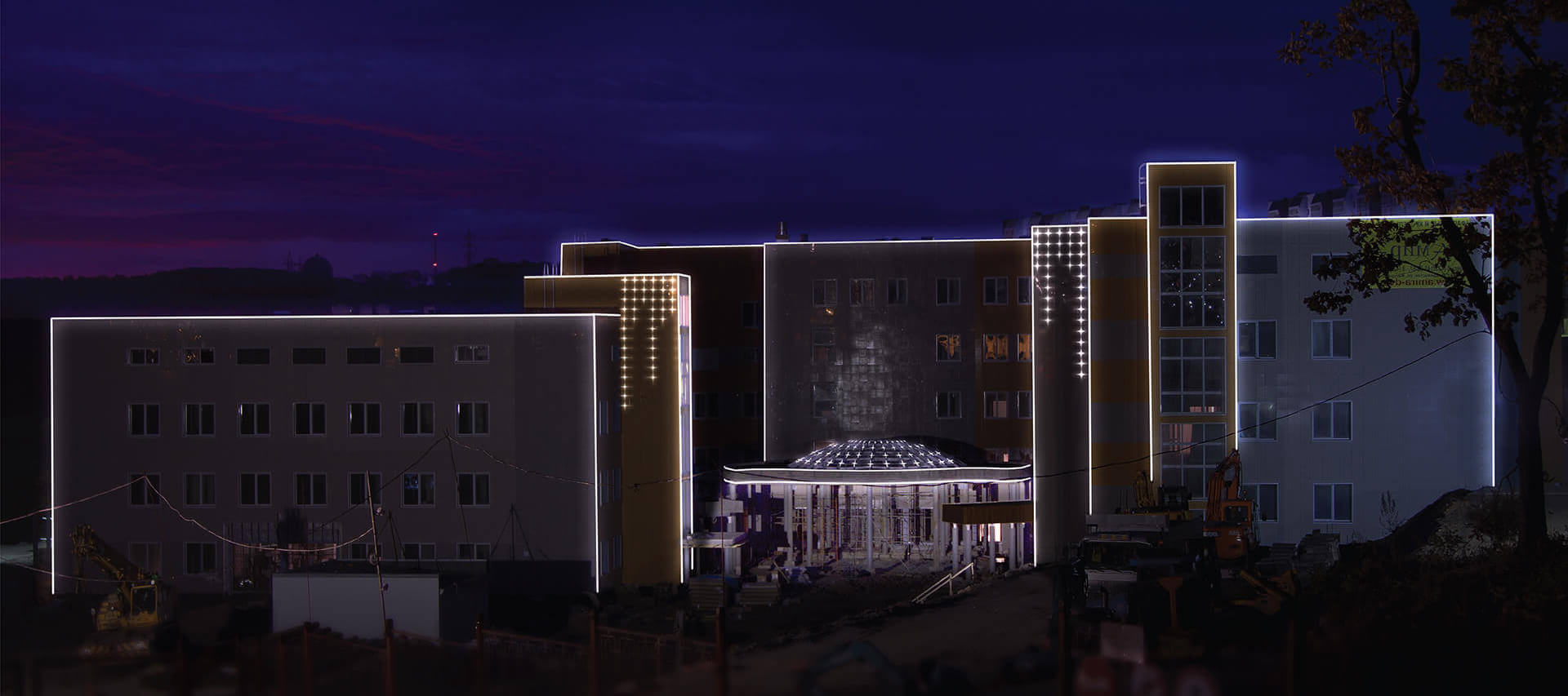 Архитектурное освещение медицинского центра