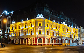 Архитектурное освещение торгового центра Центральный