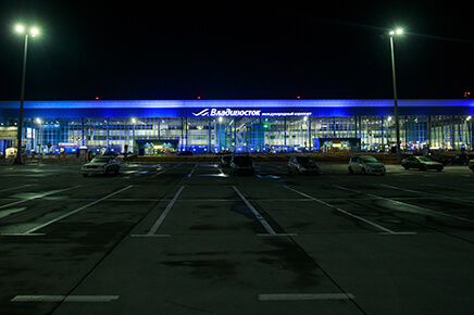 Архитектурное освещение здания аэропорта